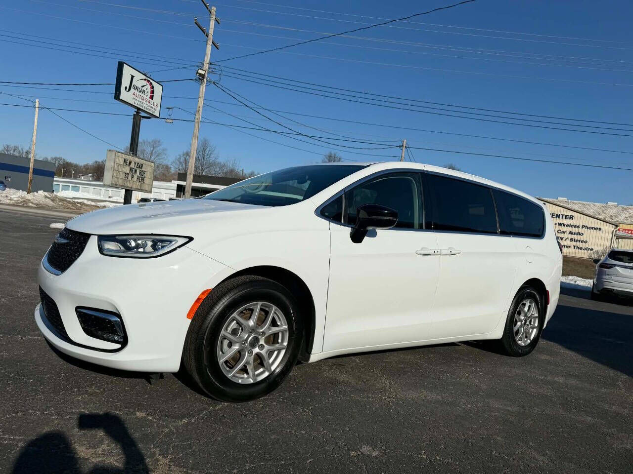 2024 CHRYSLER Pacifica