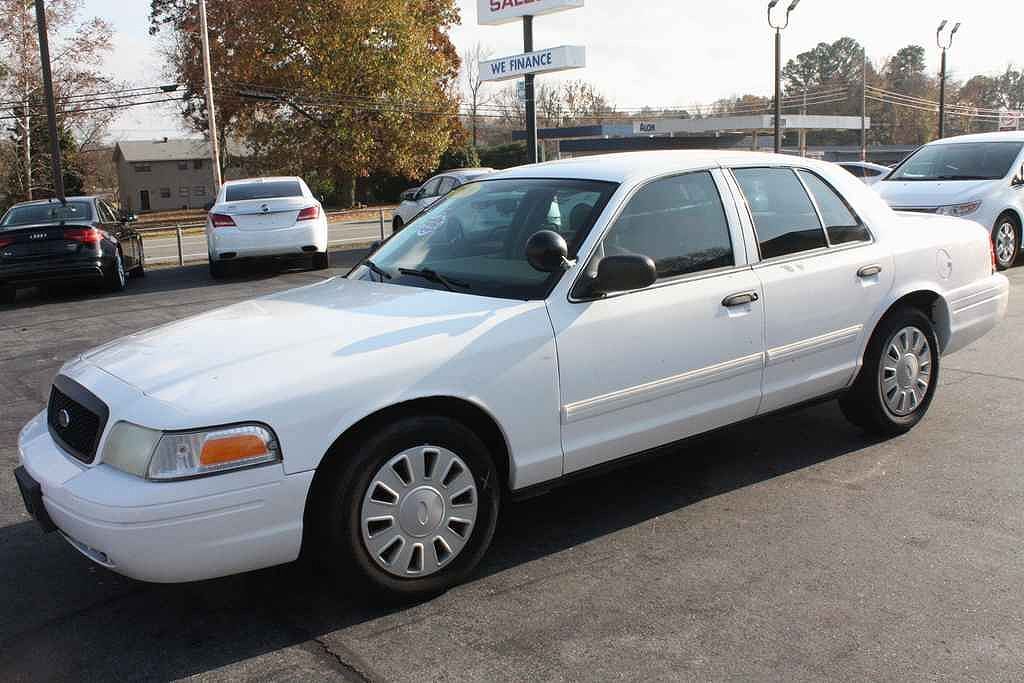 Ford Crown Victoria