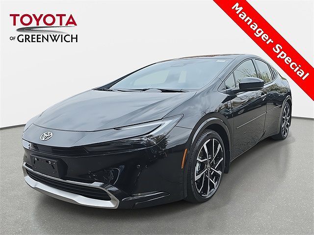 2026 TOYOTA Prius