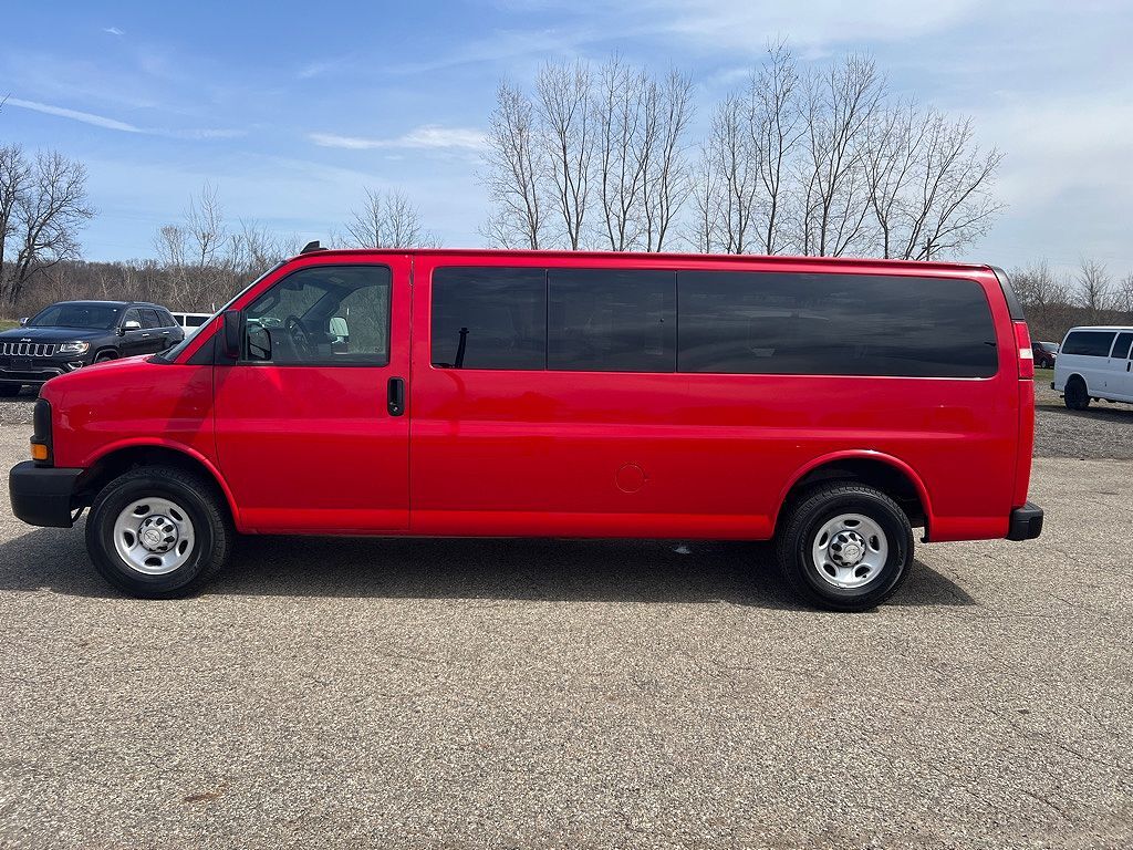2016 CHEVROLET Express