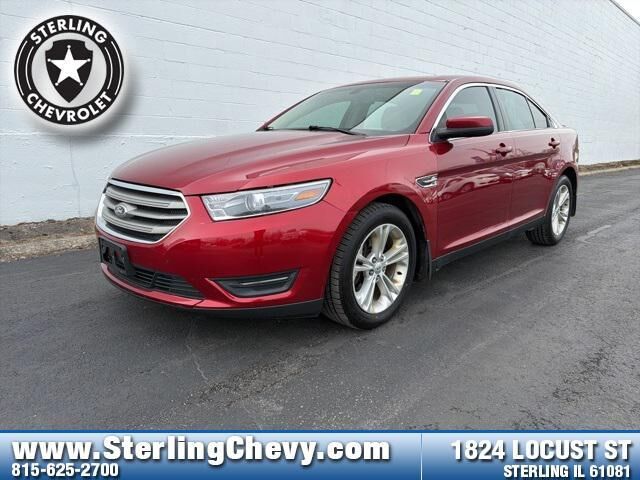 2013 FORD Taurus