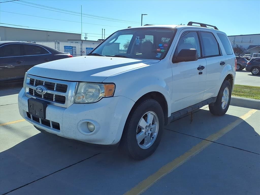 2011 FORD Escape