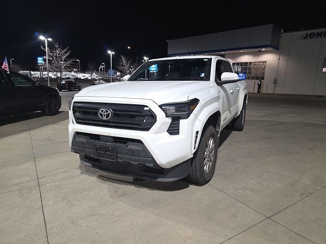 2024 TOYOTA Tacoma