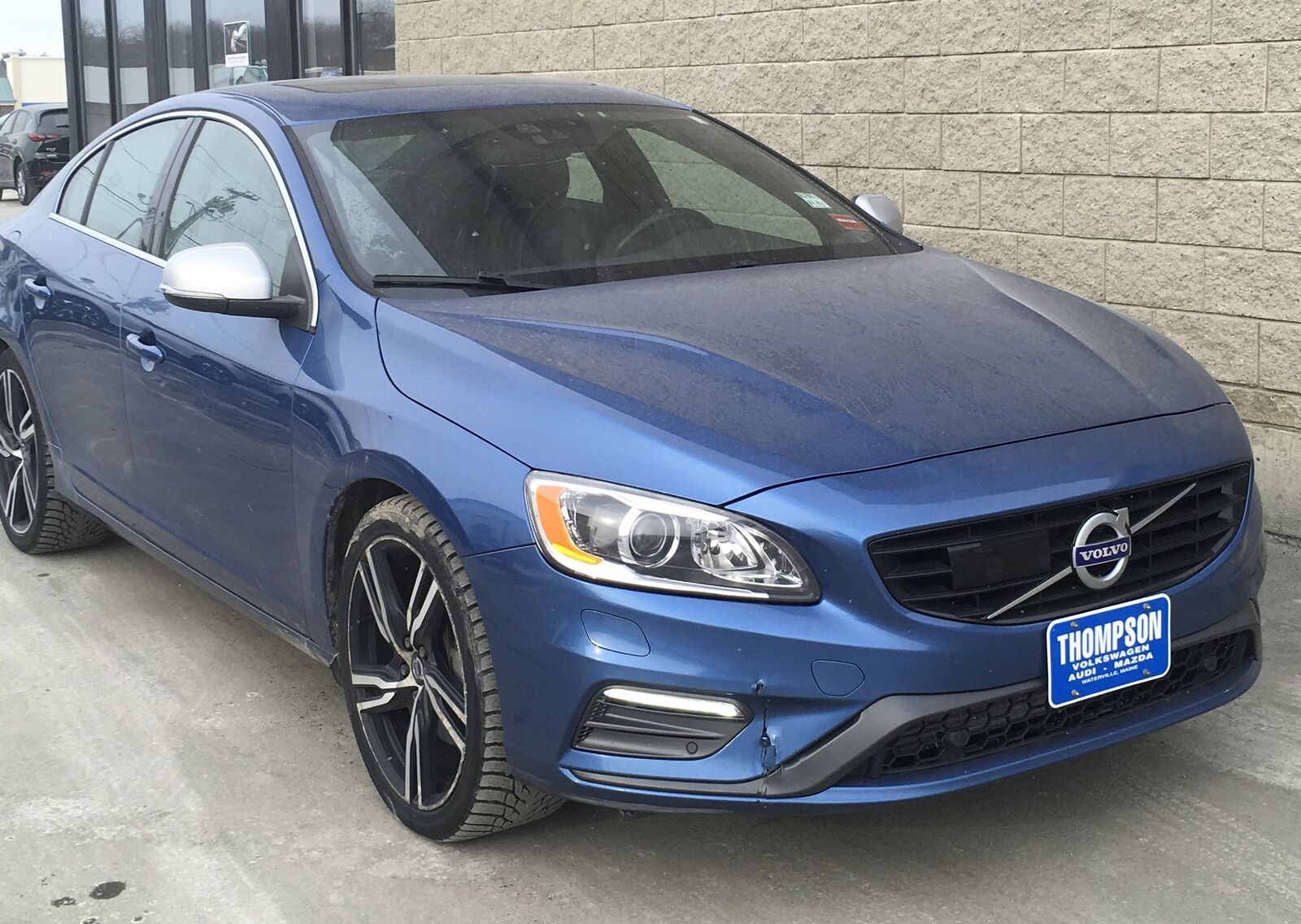 2017 VOLVO S60
