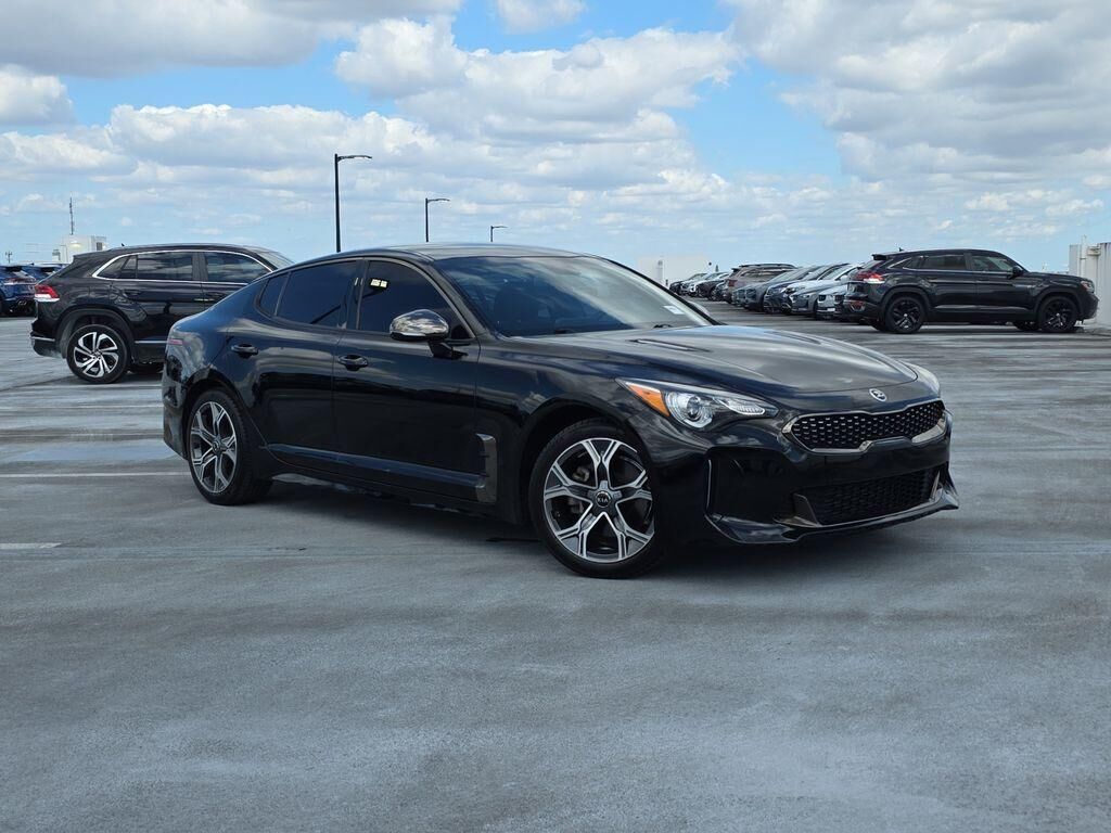 2021 KIA Stinger