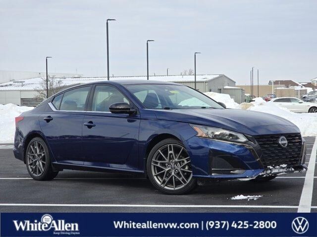 2023 NISSAN Altima