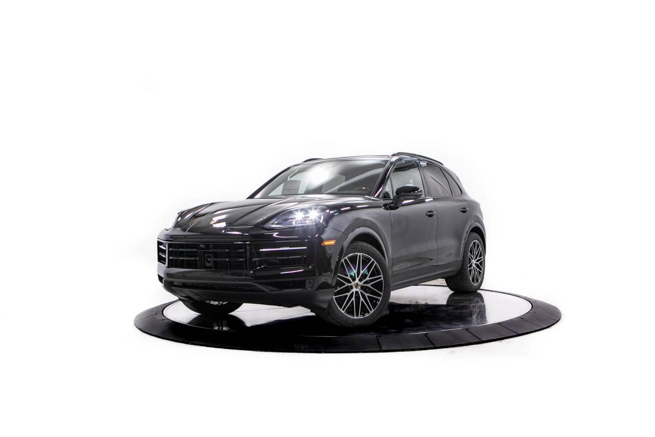 2026 PORSCHE Cayenne