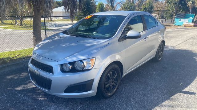 2014 CHEVROLET Sonic