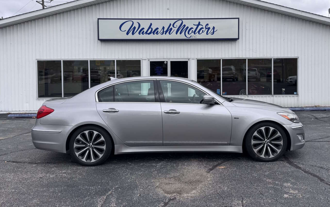 2012 HYUNDAI Genesis