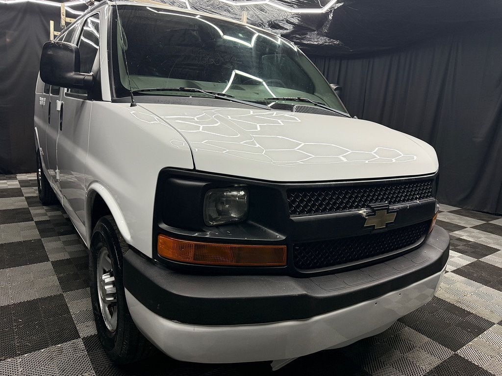 2012 CHEVROLET Express