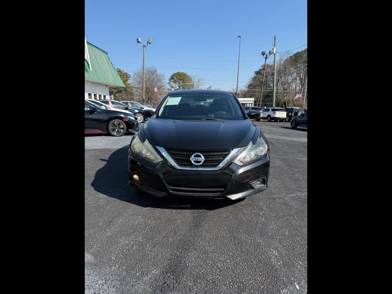 2017 NISSAN Altima