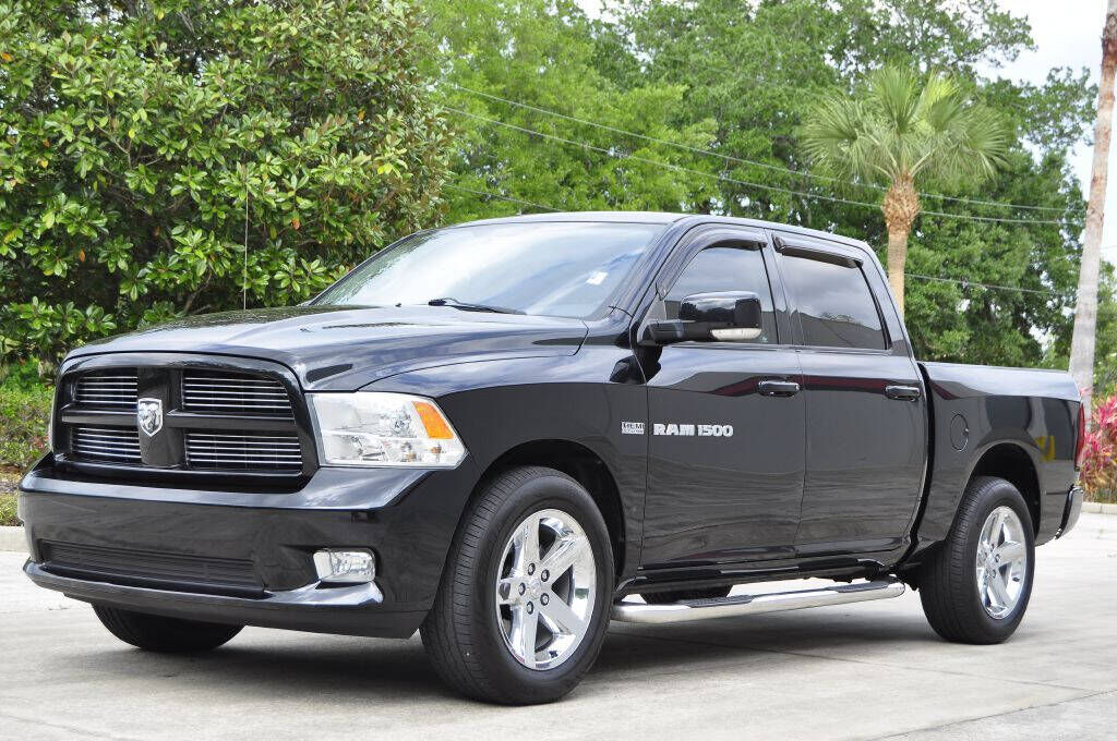 2011 DODGE Ram