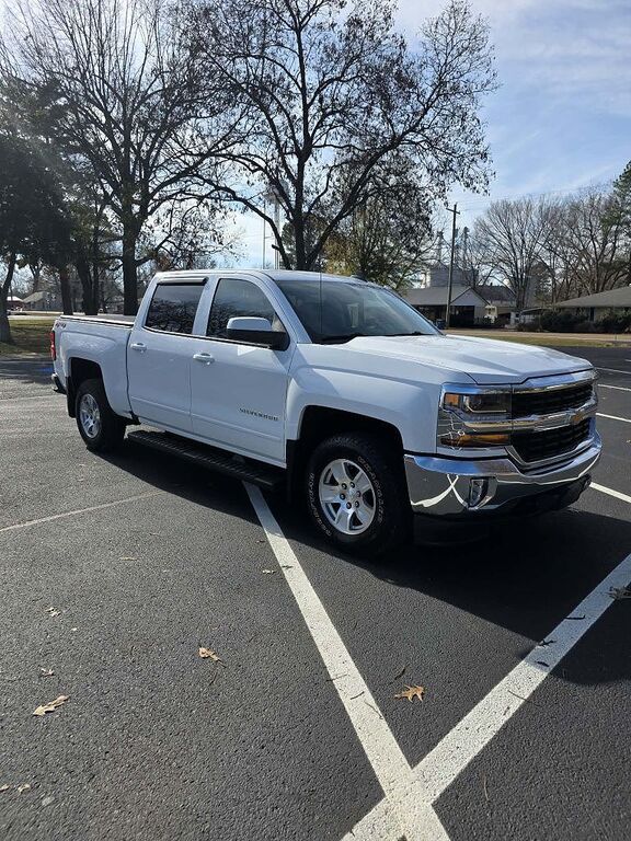 2018 CHEVROLET Silverado