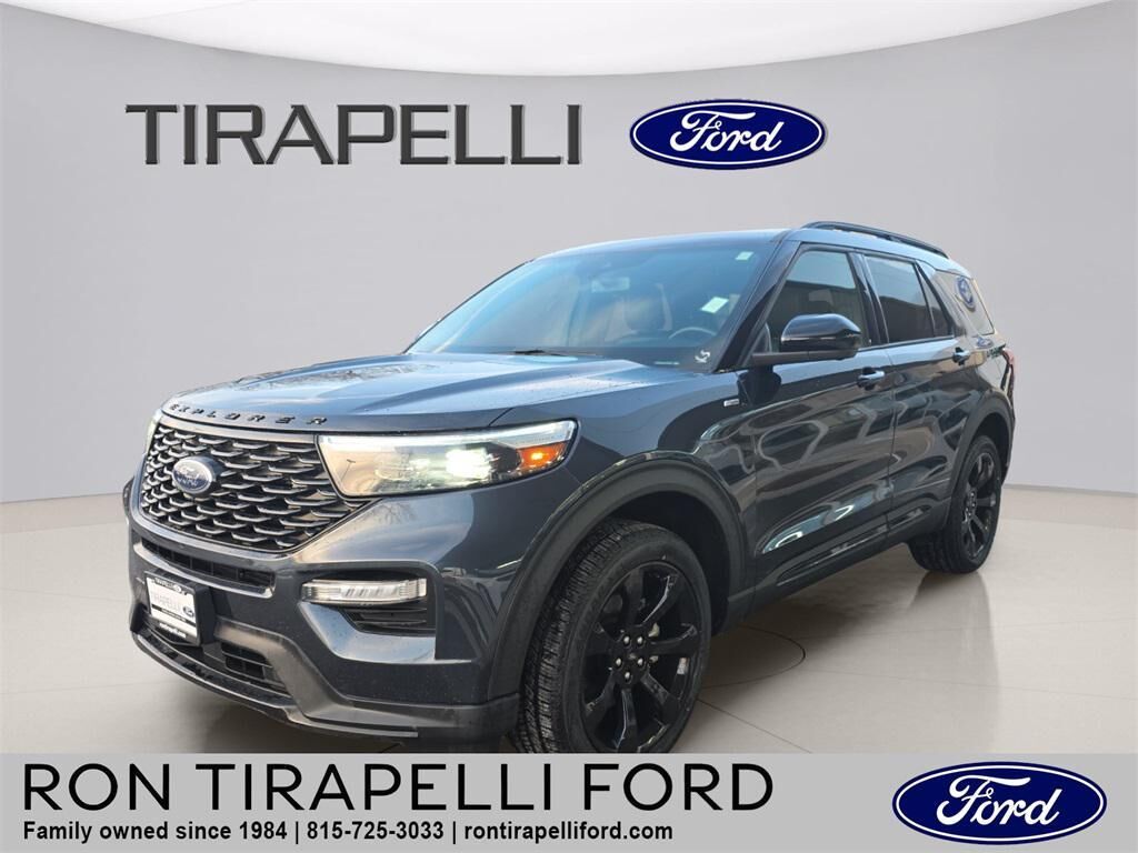 2023 FORD Explorer