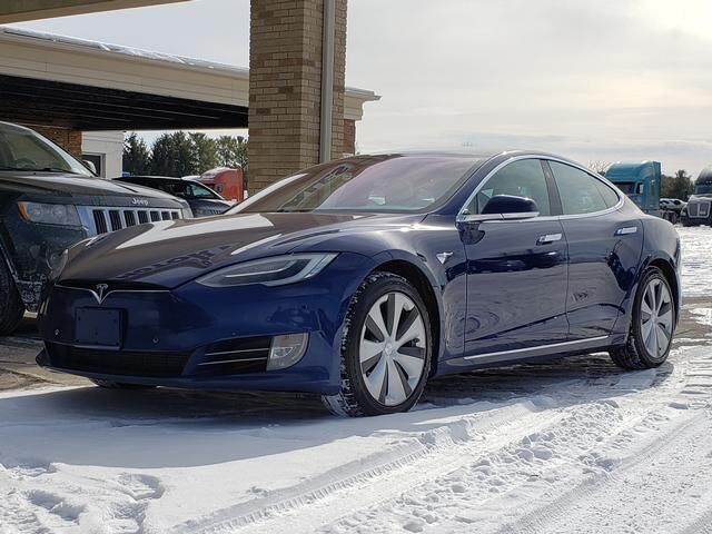 2021 TESLA Model S
