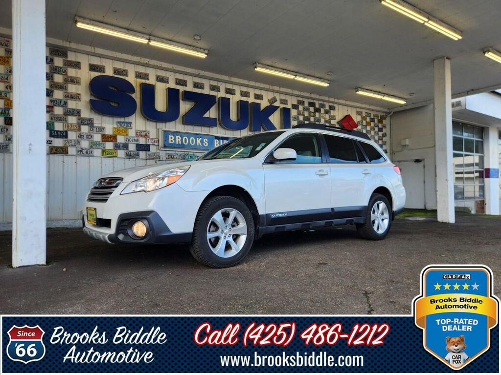 2013 SUBARU Outback
