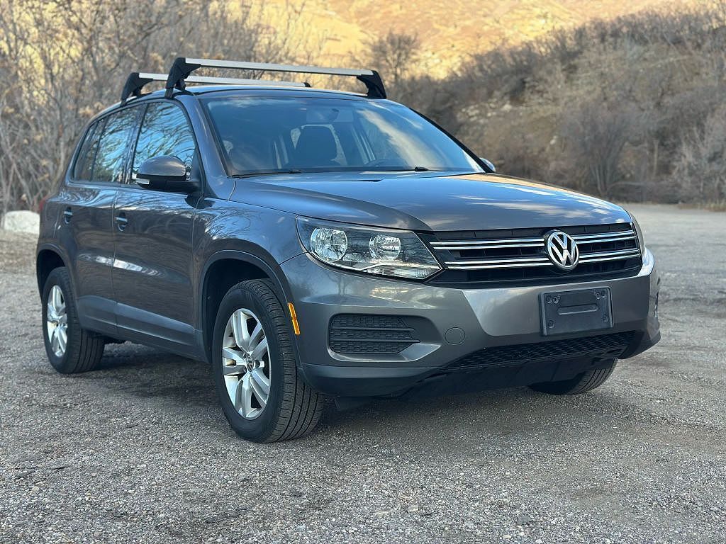 2014 VOLKSWAGEN Tiguan