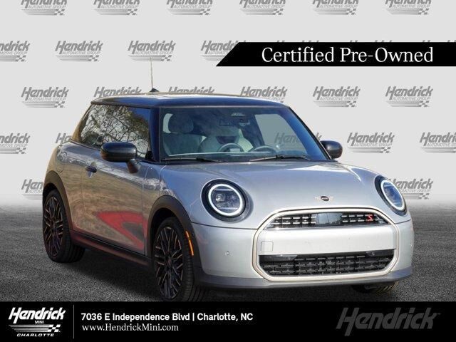 2025 MINI Hardtop