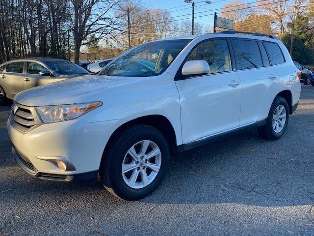 2013 TOYOTA Highlander