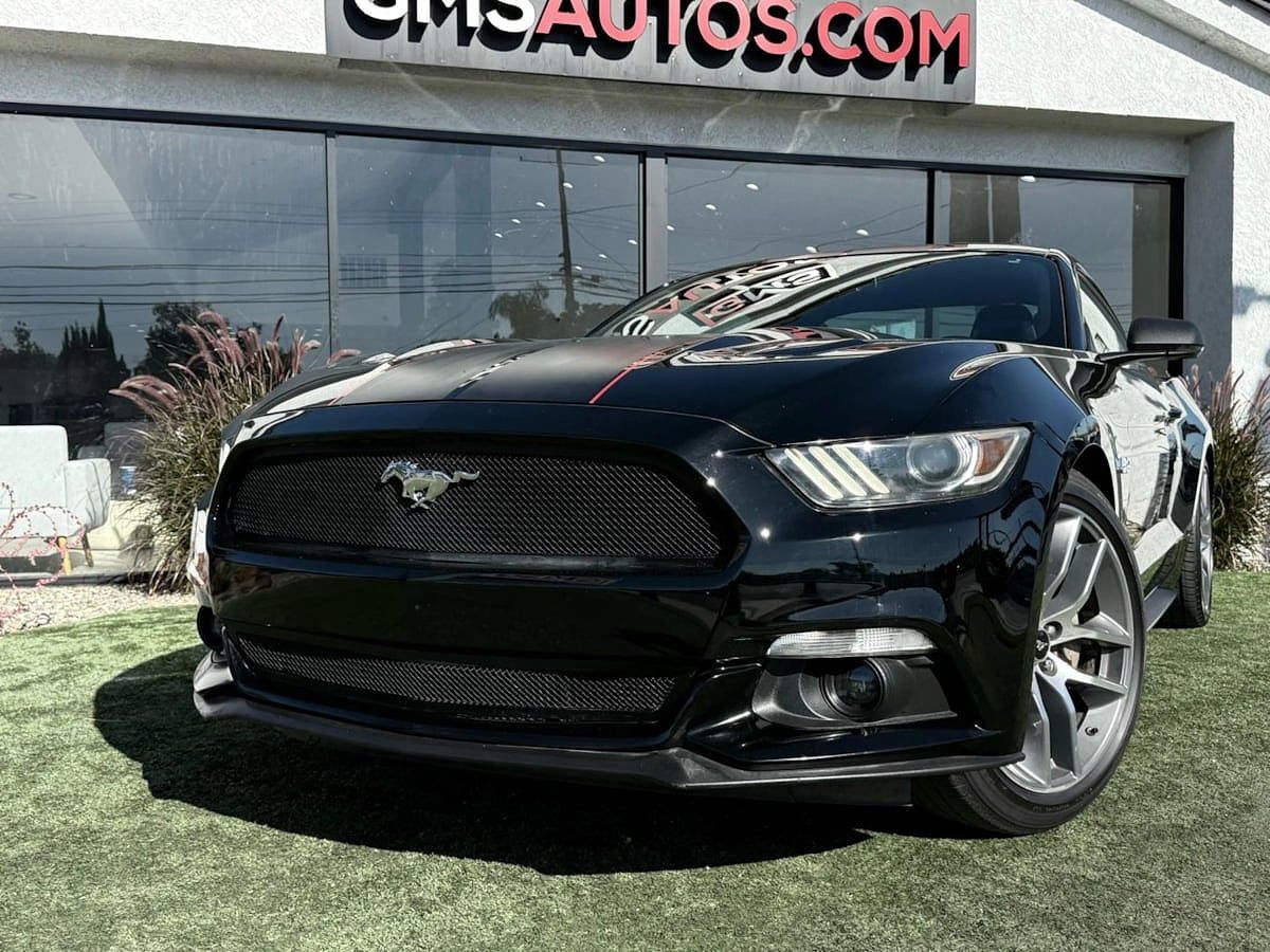 2015 FORD Mustang