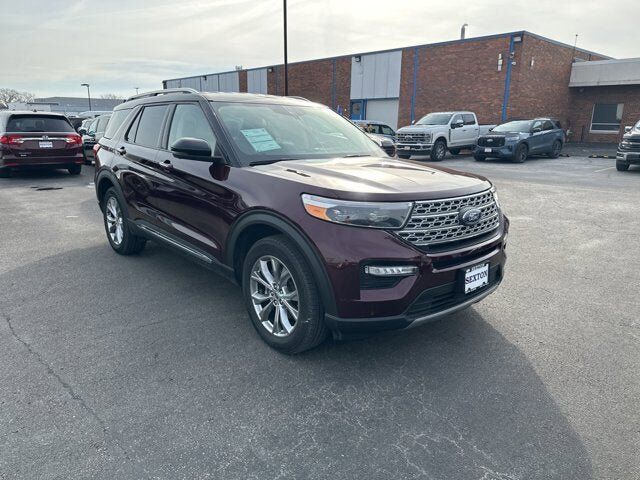 2022 FORD Explorer