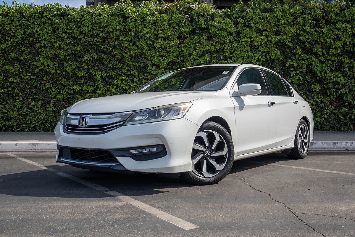 2015 HONDA Accord