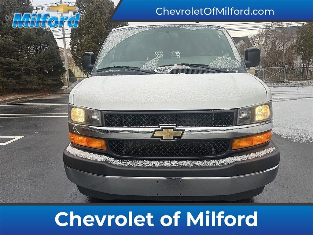 2023 CHEVROLET Express