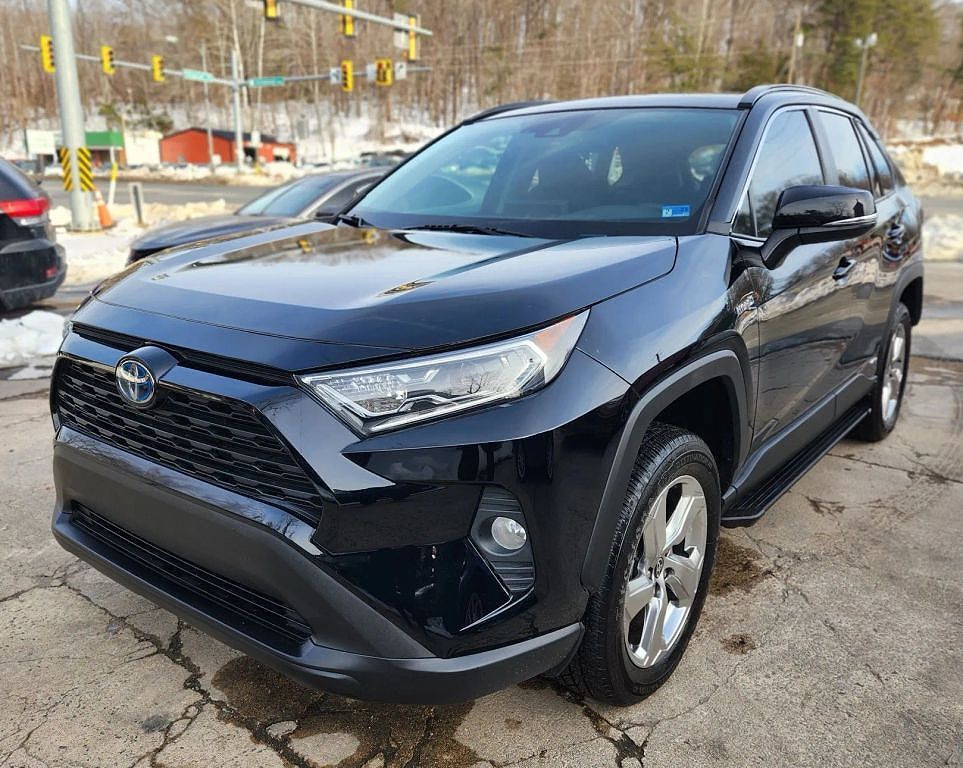 2021 TOYOTA RAV4