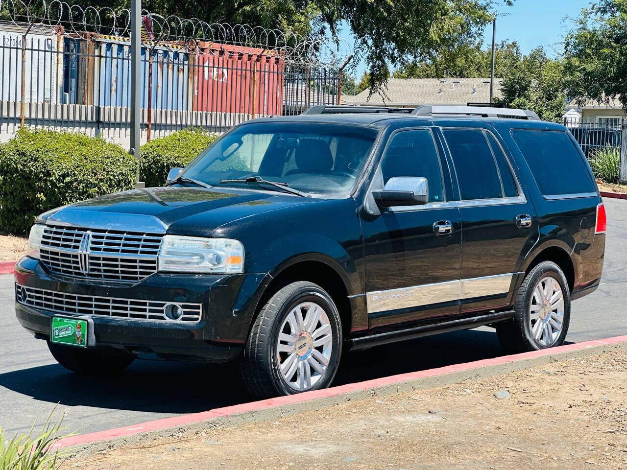 2011 LINCOLN Navigator