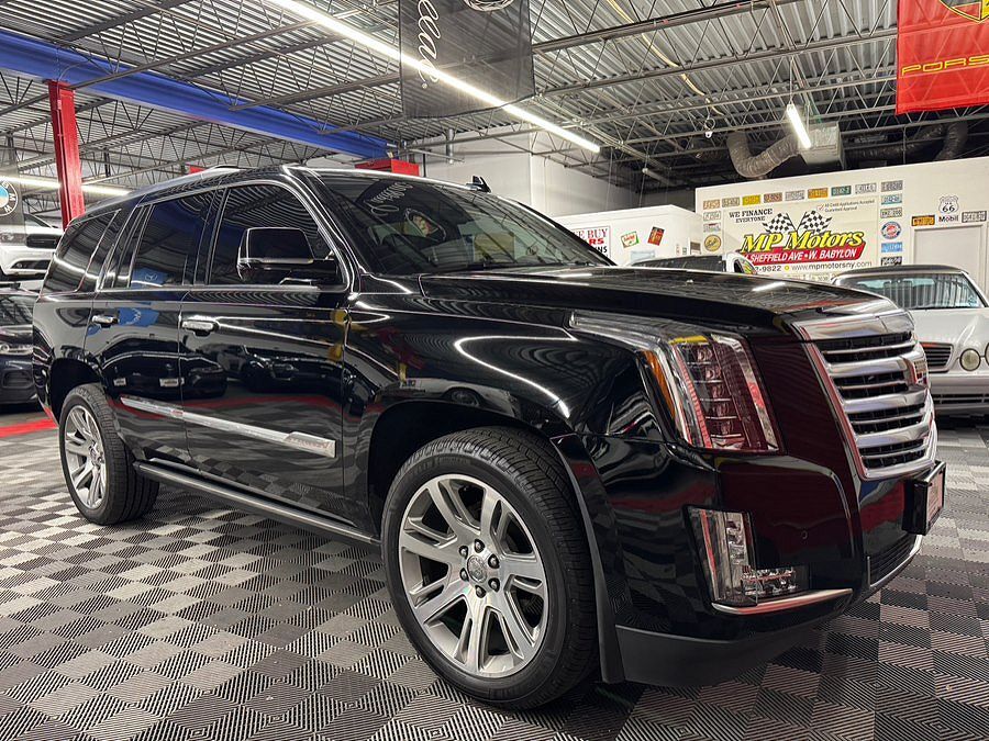 2015 CADILLAC Escalade