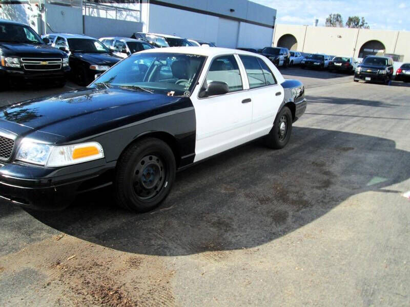 2011 FORD Crown Victoria