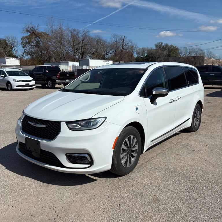 2023 CHRYSLER Pacifica