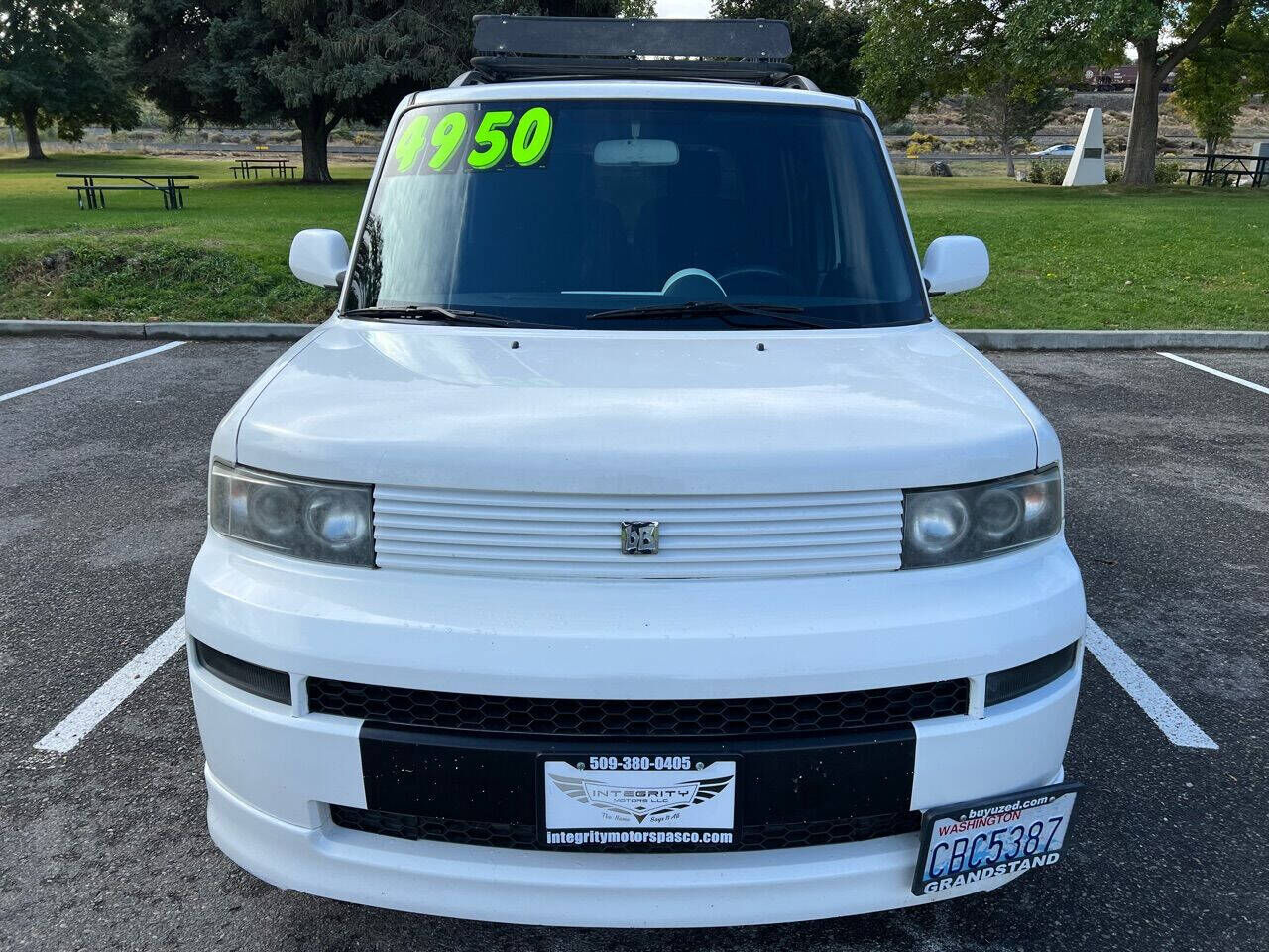 2005 TOYOTA SCION
