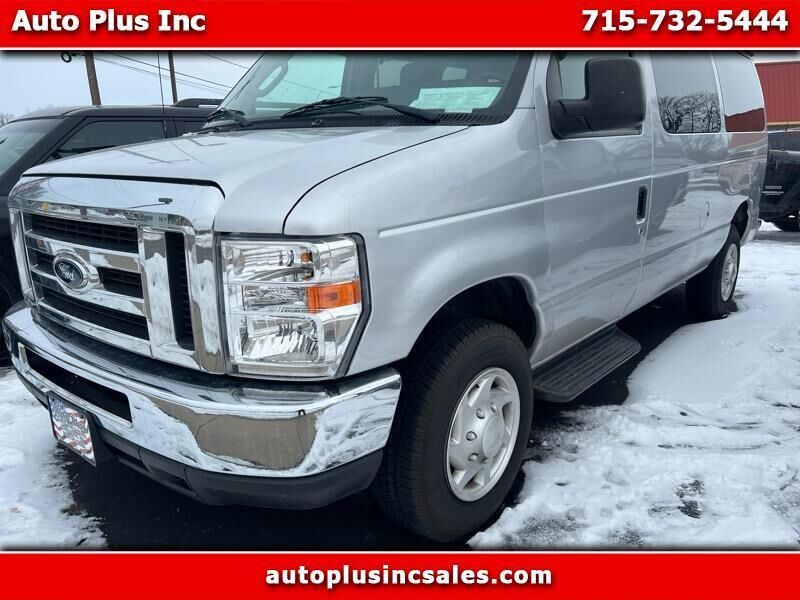 2013 FORD E-350