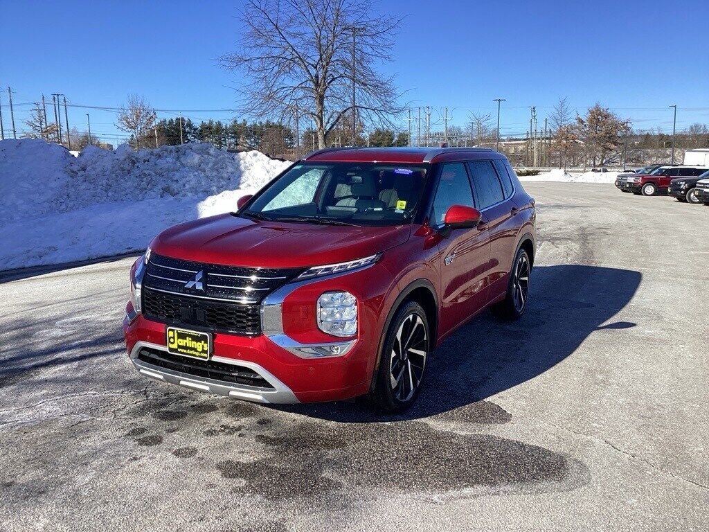 2024 MITSUBISHI Outlander