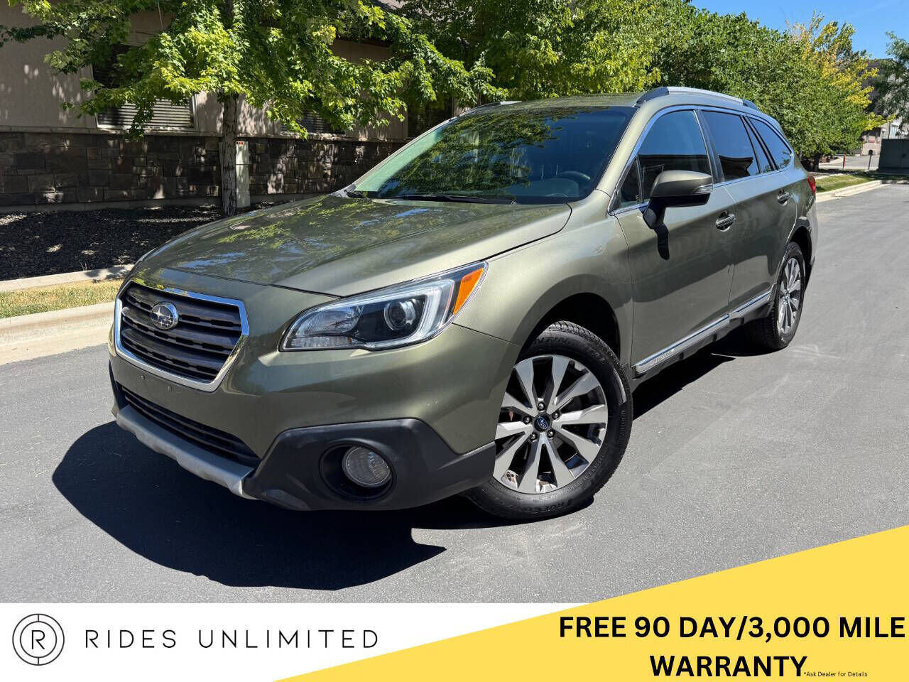 2017 SUBARU Outback