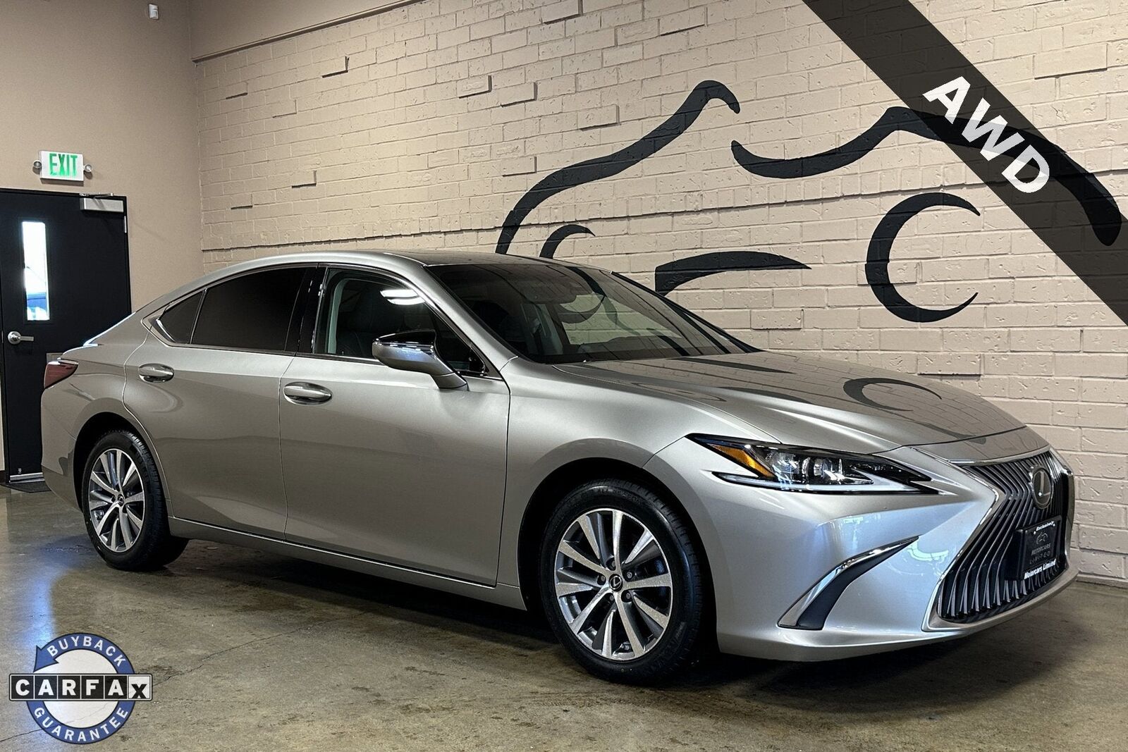2021 LEXUS ES
