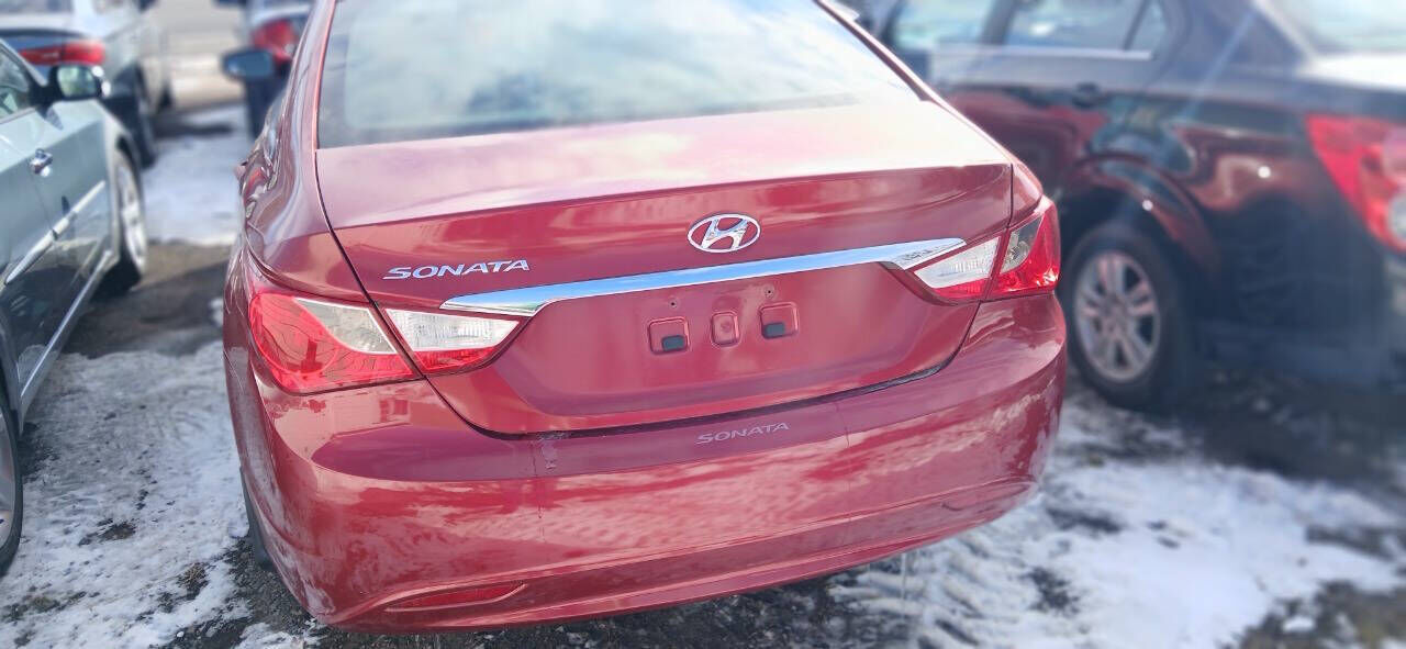 2013 HYUNDAI Sonata