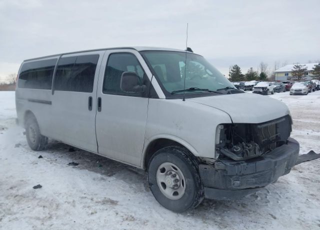 2020 CHEVROLET Express