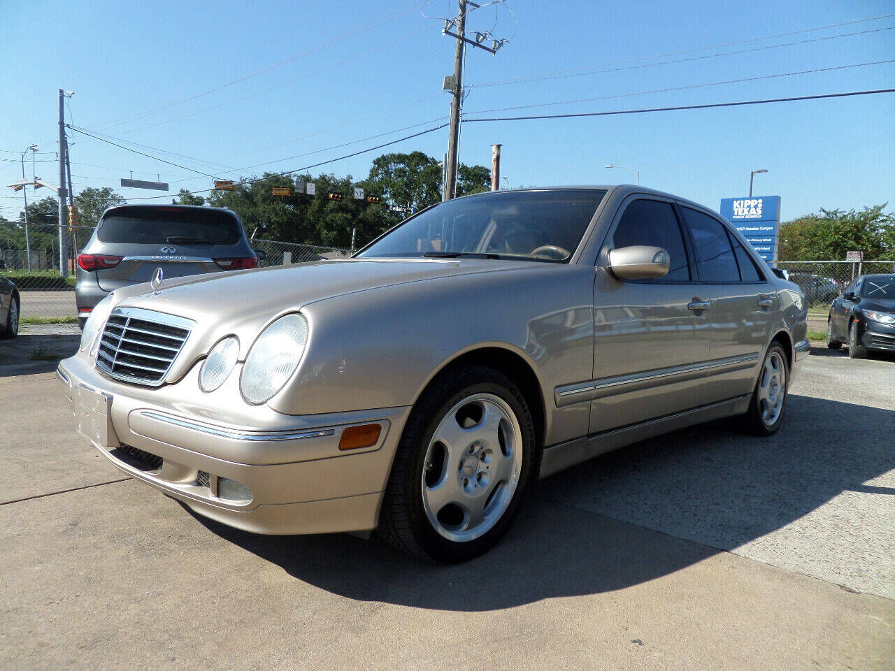 2000 MERCEDES-BENZ E-Class