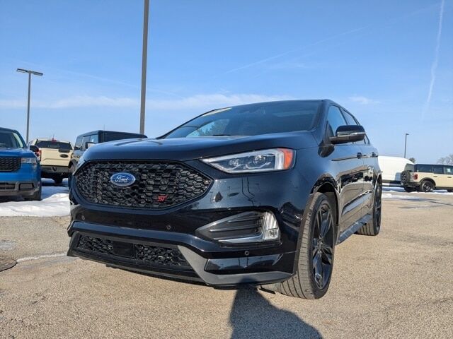 2022 FORD Edge