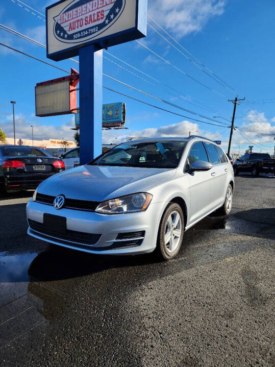 2015 VOLKSWAGEN Golf SportWagen