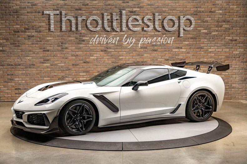 2019 CHEVROLET Corvette
