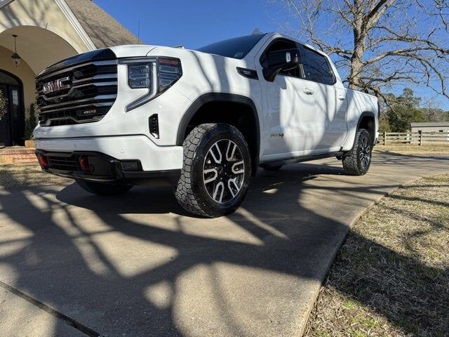 2025 GMC Sierra