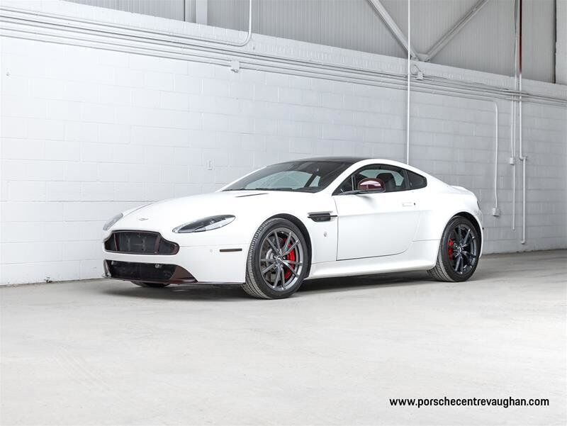 Aston Martin V8 Vantage