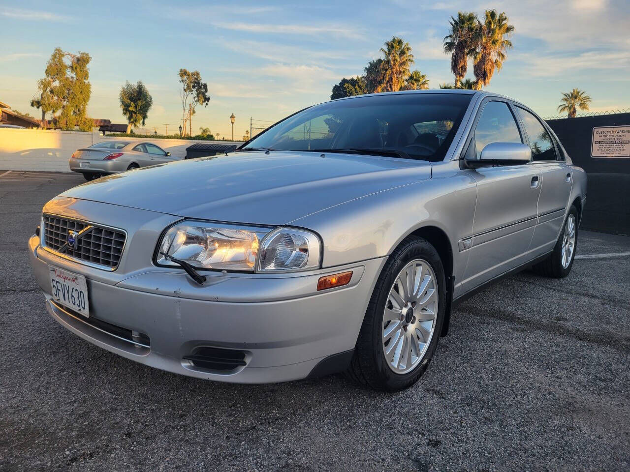 2004 VOLVO S80