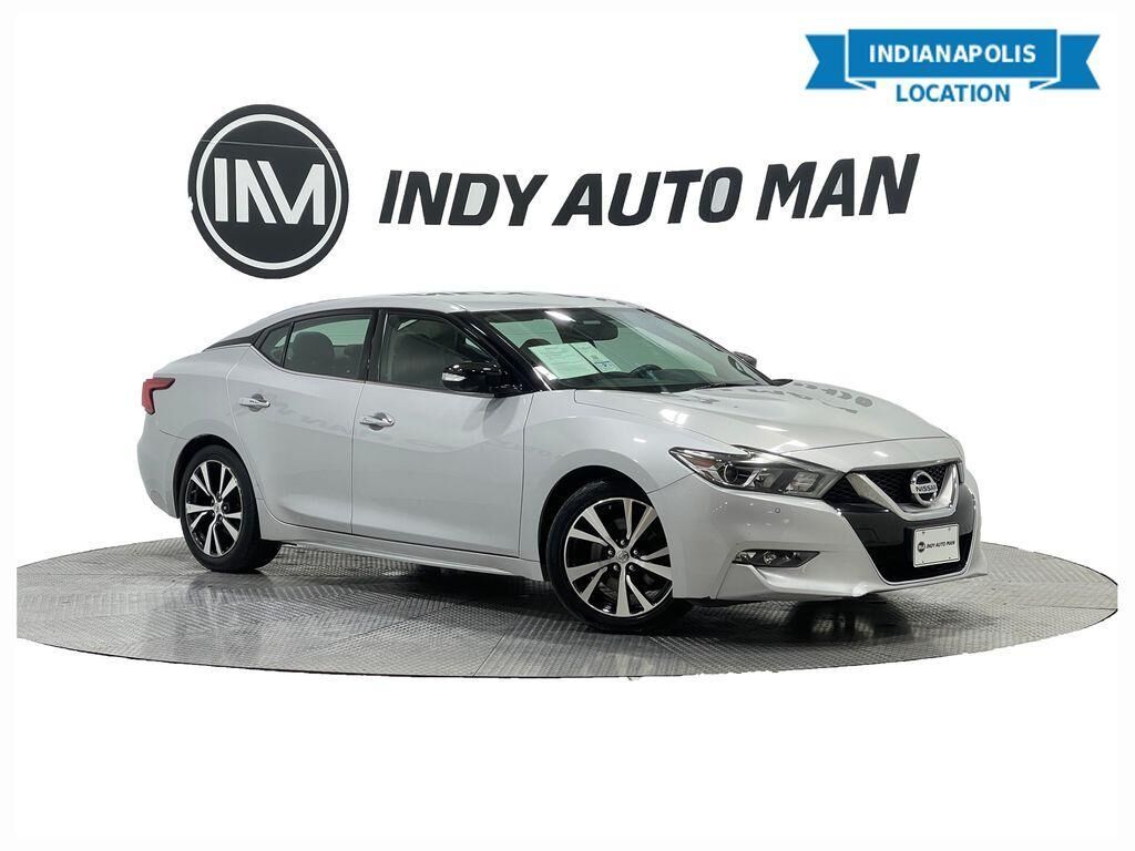 2017 NISSAN Maxima