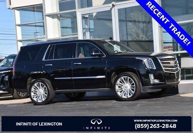 2017 CADILLAC Escalade