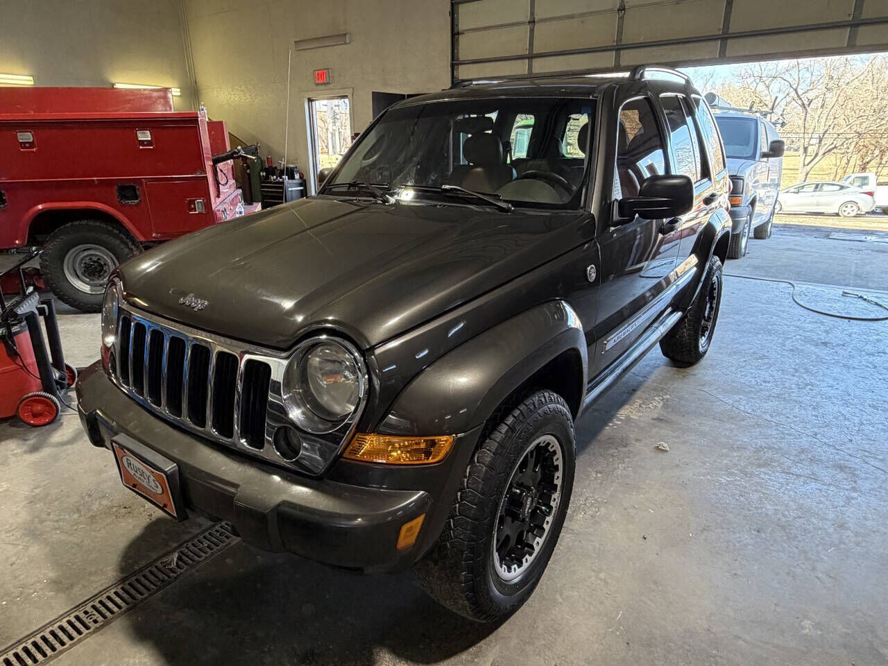 2005 JEEP Liberty