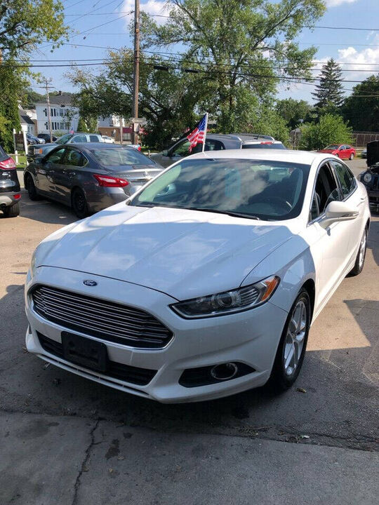 2016 FORD Fusion